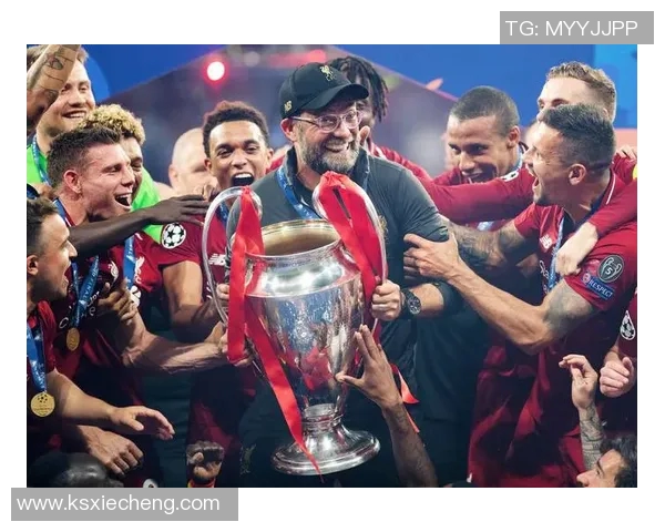 全球顶级足球球星联合出战打造梦幻阵容引发赛场风暴