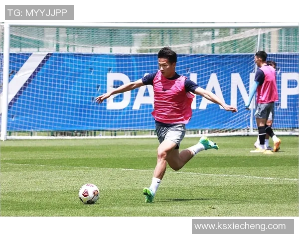 95后足球新星崛起 他们如何在绿茵场上书写未来传奇 95后足球新星崛起 他们如何在绿茵场上书写未来传奇