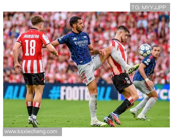 足球球星身高揭秘:不同个子球员如何影响场上表现与竞技优势 足球球星身高揭秘:不同个子球员如何影响场上表现与竞技优势